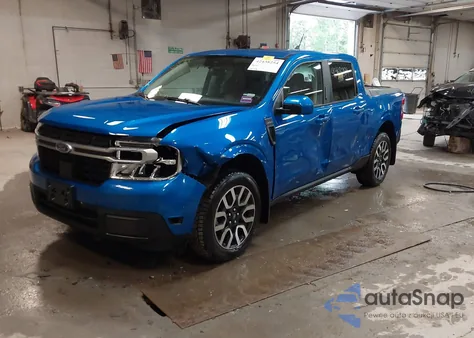 2022 Ford Maverick Lariat из США, поврежденный, VIN 3FTTW8F98NRB10706